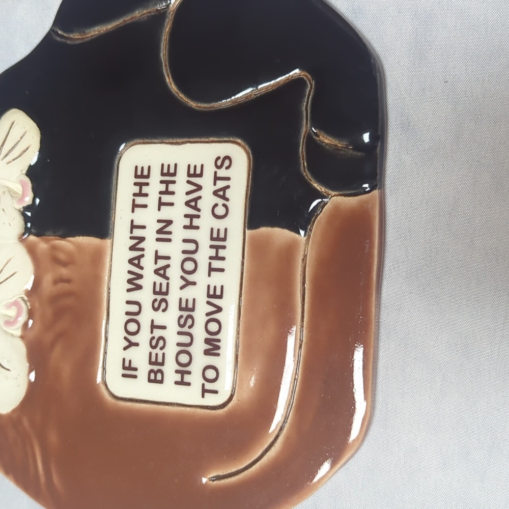 Smoky Mountain Pottery Vintage '94 Ceramics Funny Tabby Cat Kitten Wall Plaque - Picture 2 of 6